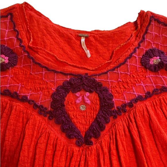 Free People Begonia Embroidered Top Women's Size M Elastic Waist Peasant Boho - Picture 6 of 9